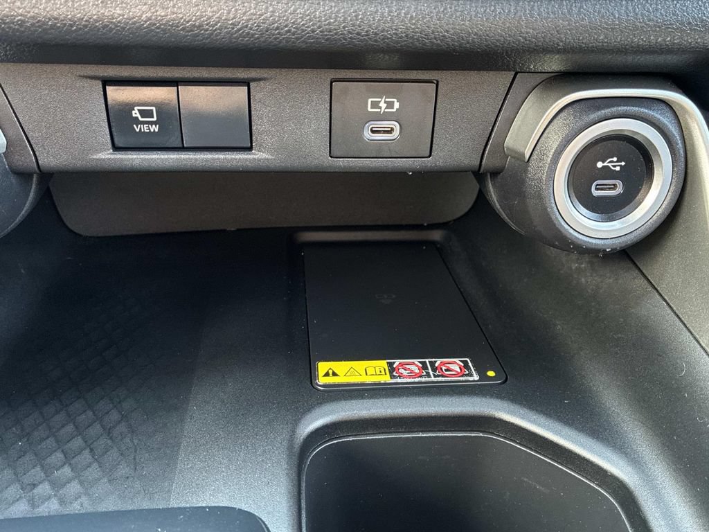 Used 2024 Toyota Grand Highlander AWD image 33