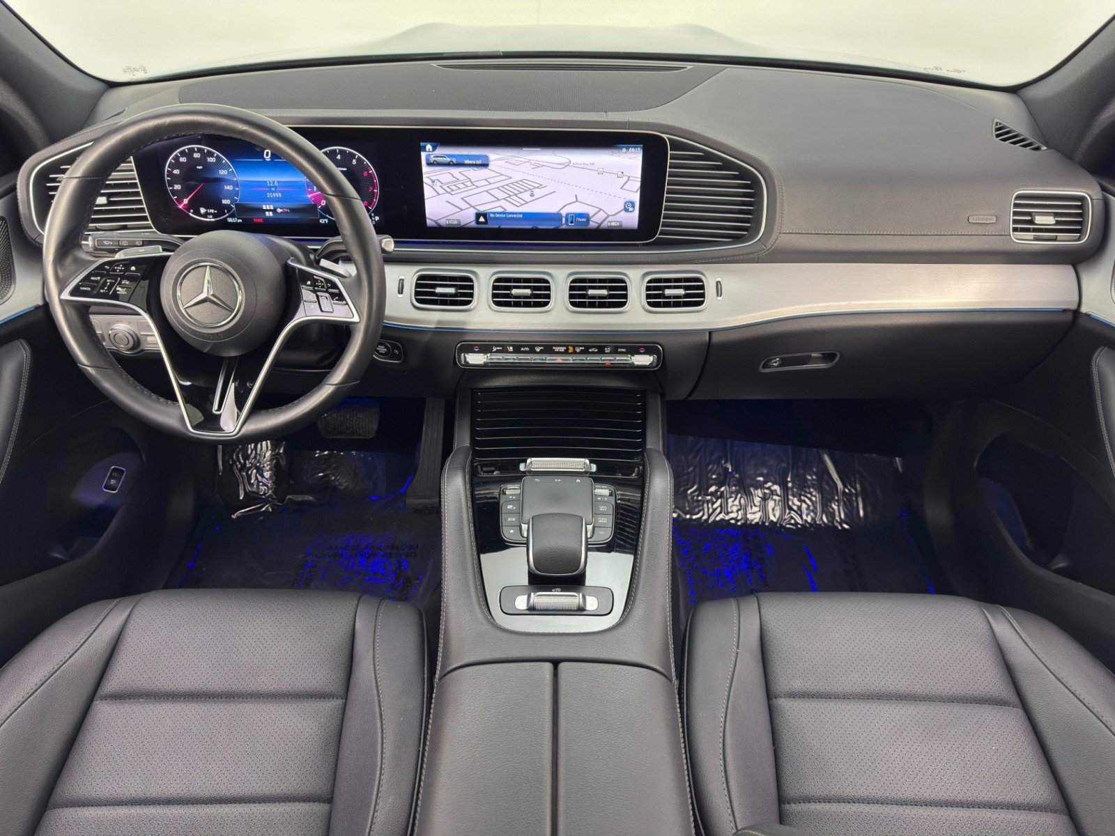 Used 2024 Mercedes-Benz GLS 450 4MATIC image 13