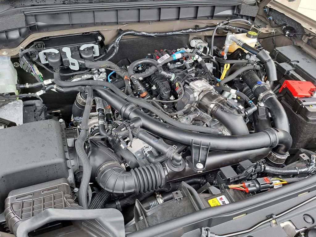 New 2026 Ford Bronco Outer Banks AWD/4WD image 13