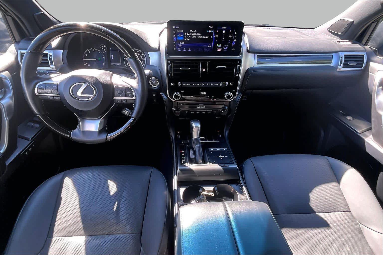 Used 2023 Lexus GX 460 Premium w/ Premium Package AWD/4WD image 15