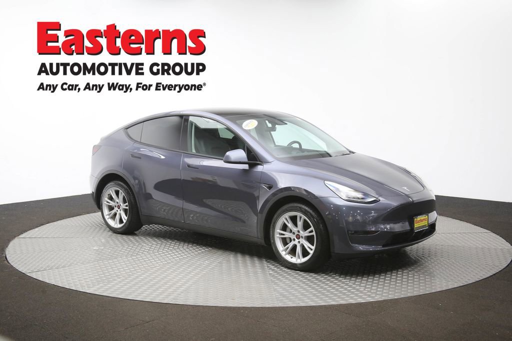 Used 2022 Tesla Model Y Long Range image 46