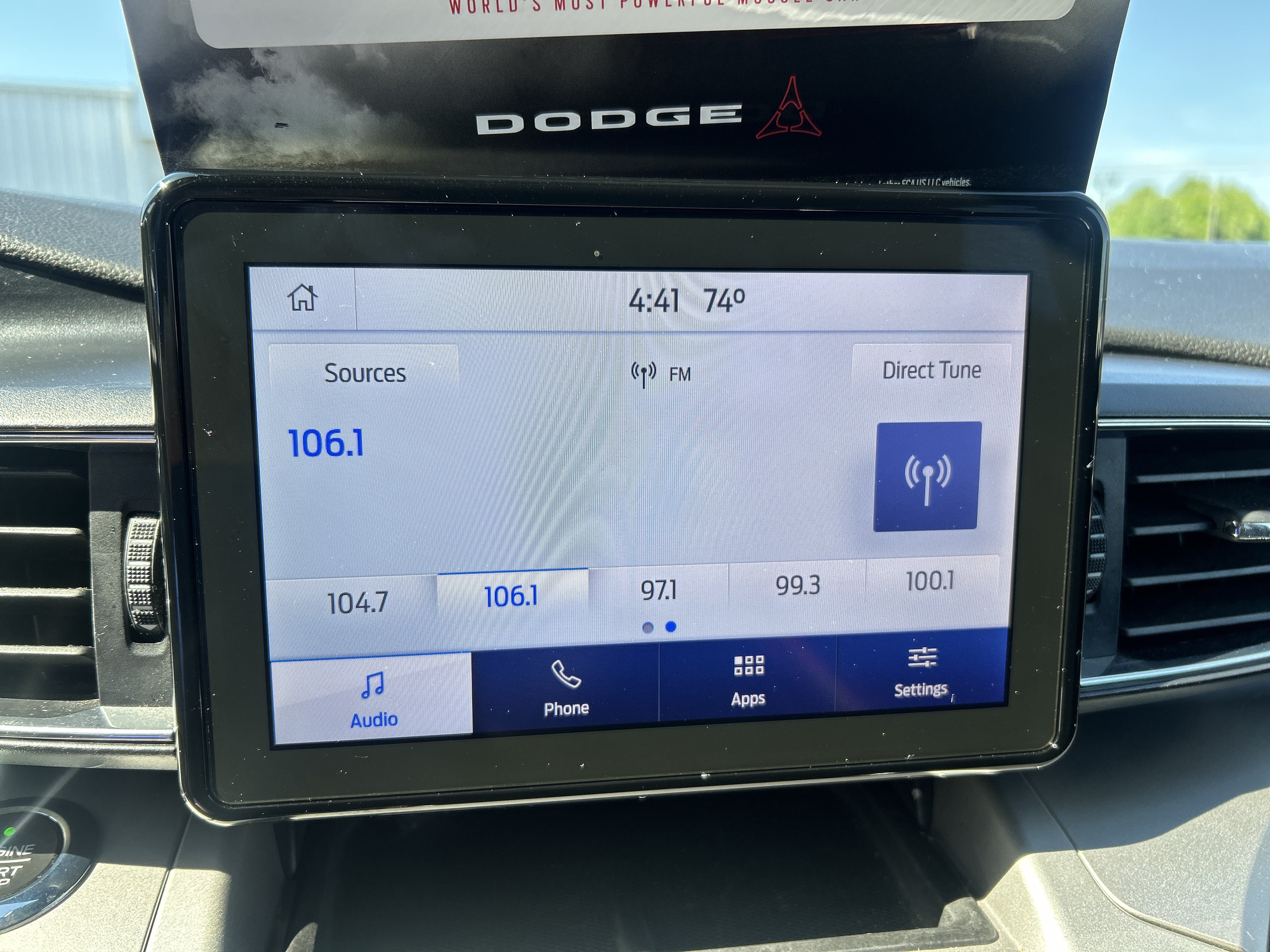 Used 2021 Ford Explorer XLT w/ Equipment Group 202A RWD image 23