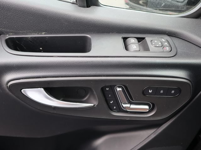 Used 2024 Mercedes-Benz Sprinter 2500 image 14