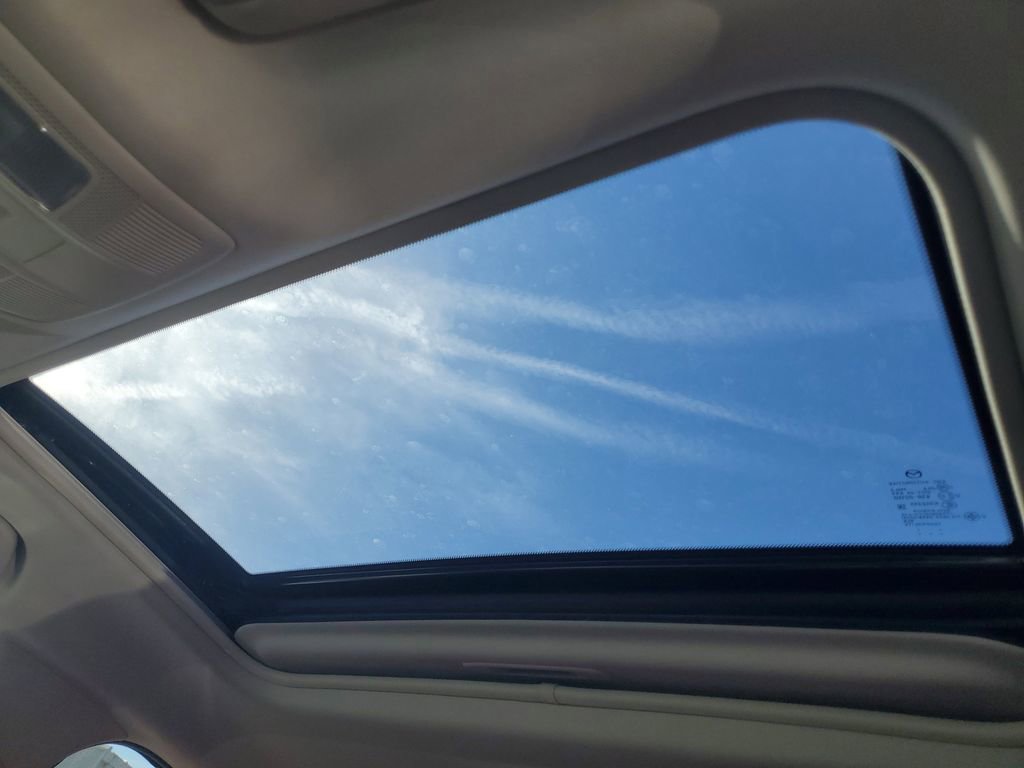 New 2025 MAZDA CX-5 Carbon Edition image 33