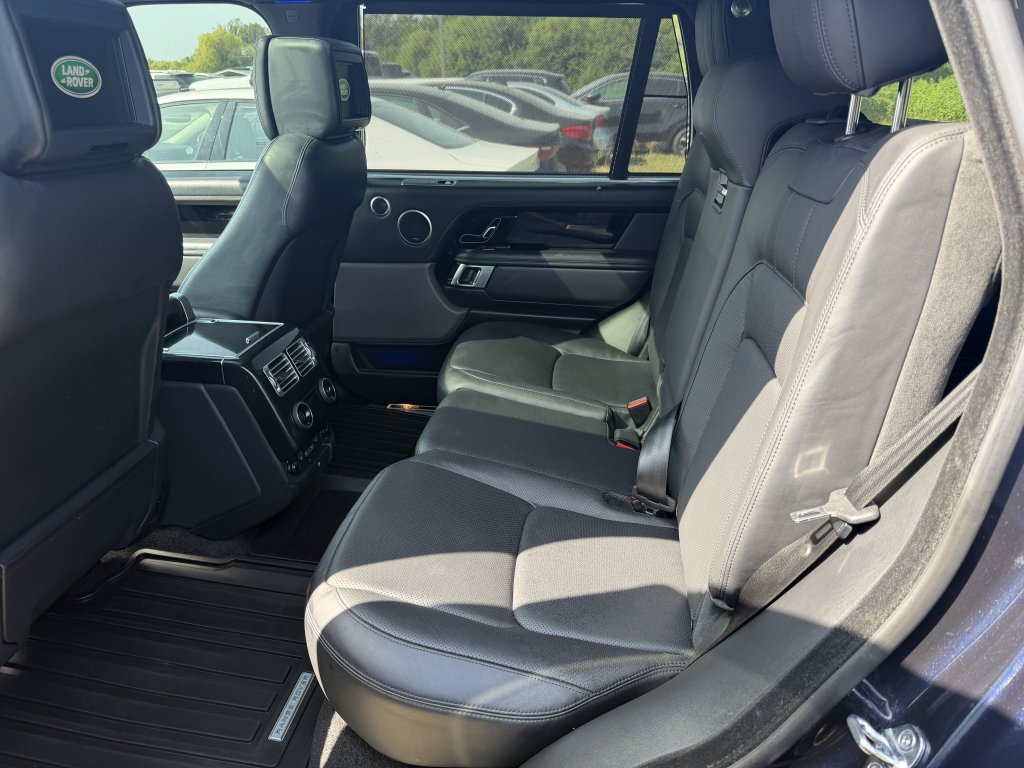 Used 2019 Land Rover Range Rover Long Wheelbase Supercharged AWD/4WD image 20