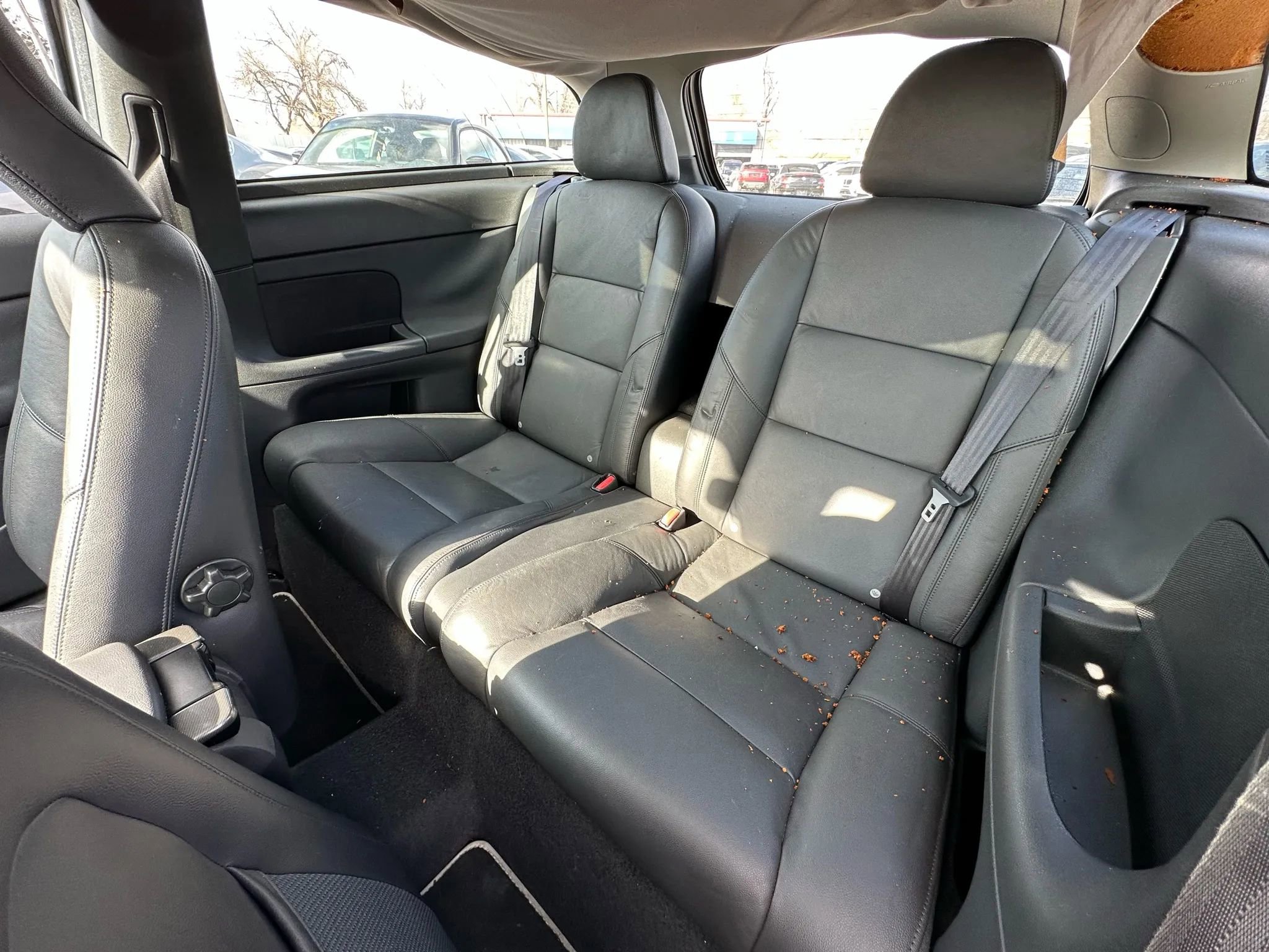 Used 2010 Volvo C30 T5 R-Design image 12