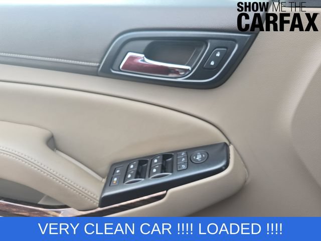 Used 2017 GMC Yukon XL SLT w/ Open Road Package AWD/4WD image 16