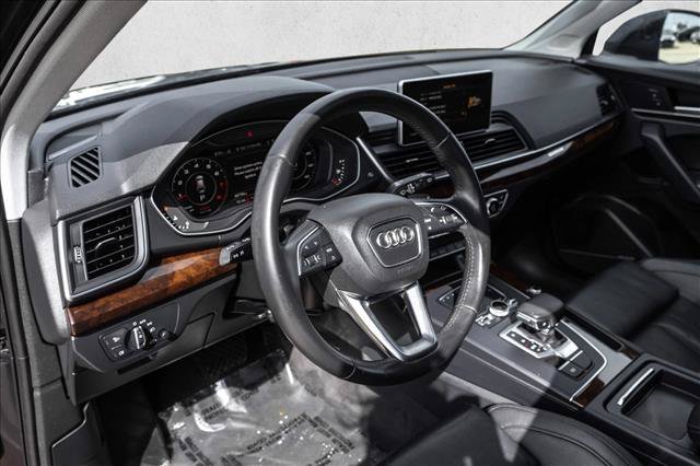 Used 2018 Audi Q5 2.0T Premium Plus w/ Premium Plus Package AWD/4WD image 10