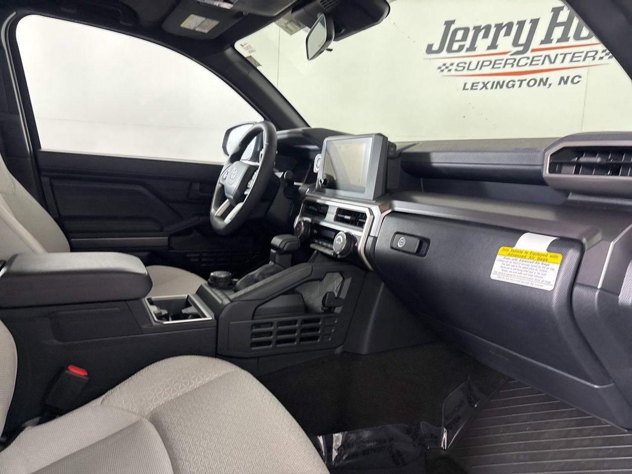 Used 2026 Toyota 4Runner SR5 image 28