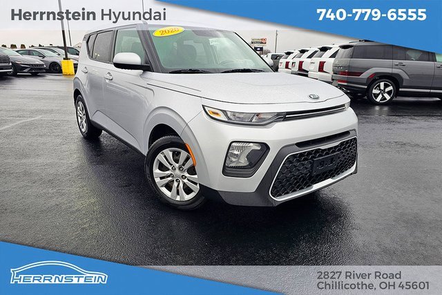Used 2020 Kia Soul LX image 1