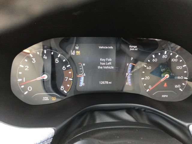 Used 2024 Jeep Compass Latitude AWD/4WD image 31