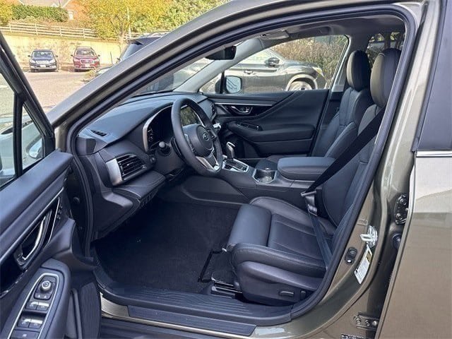 New 2025 Subaru Outback Limited XT image 8