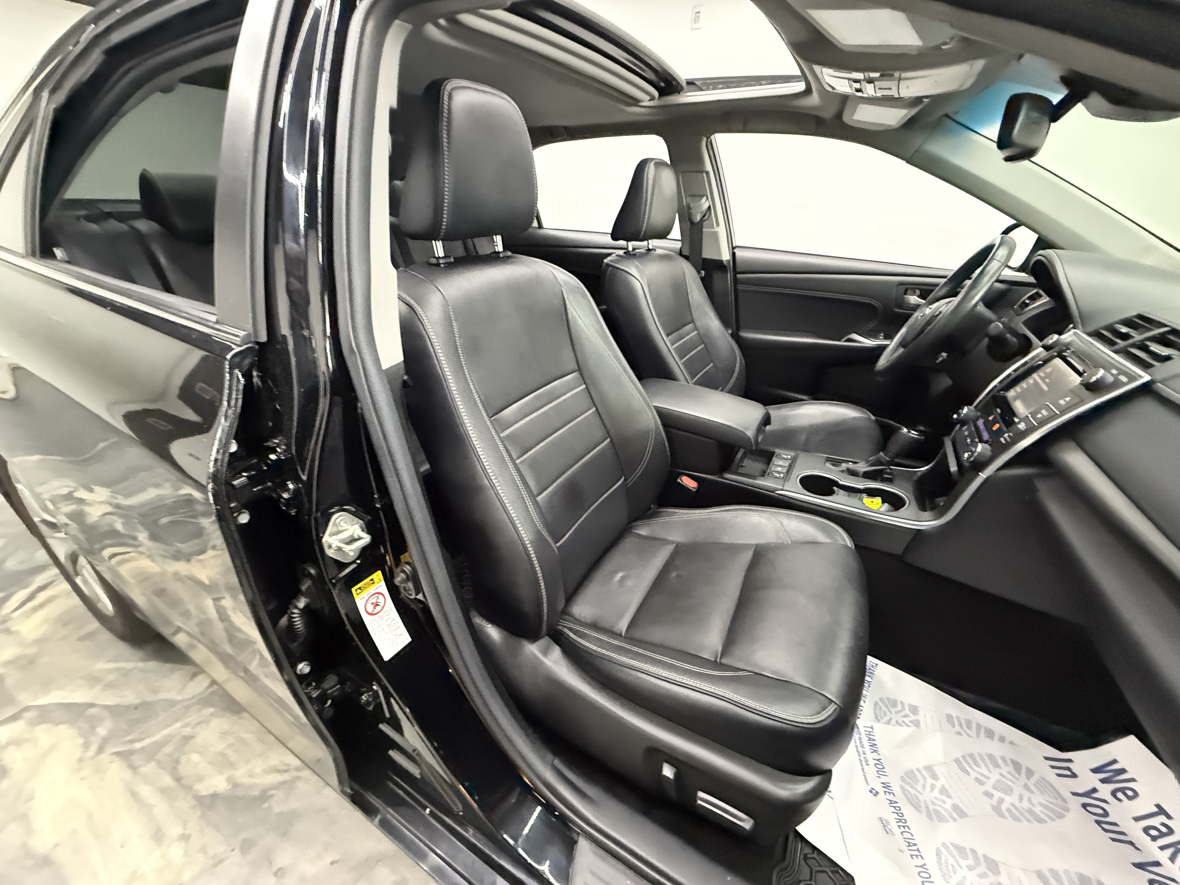 Used 2017 Toyota Camry XLE FWD image 20