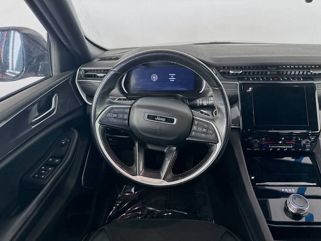 Certified 2022 Jeep Grand Cherokee L Laredo image 34