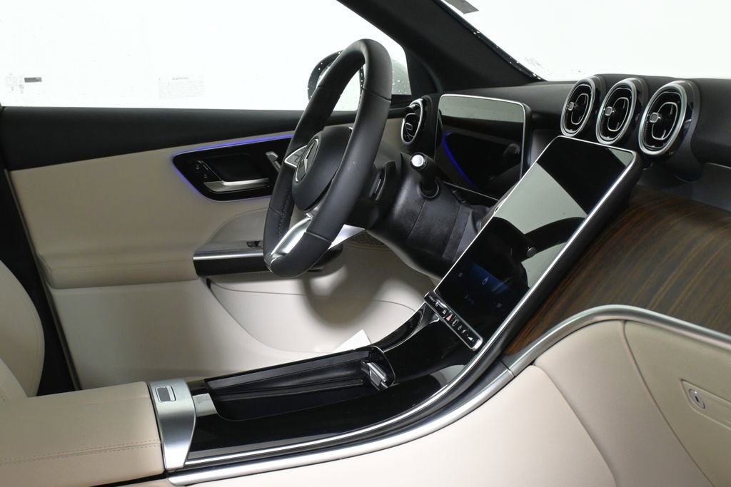 Certified 2026 Mercedes-Benz GLC 300 4MATIC image 31