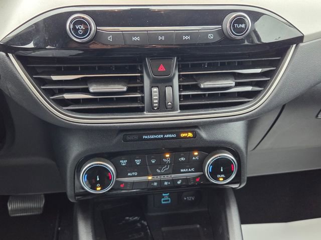 Used 2022 Ford Escape SEL w/ Technology Package image 19