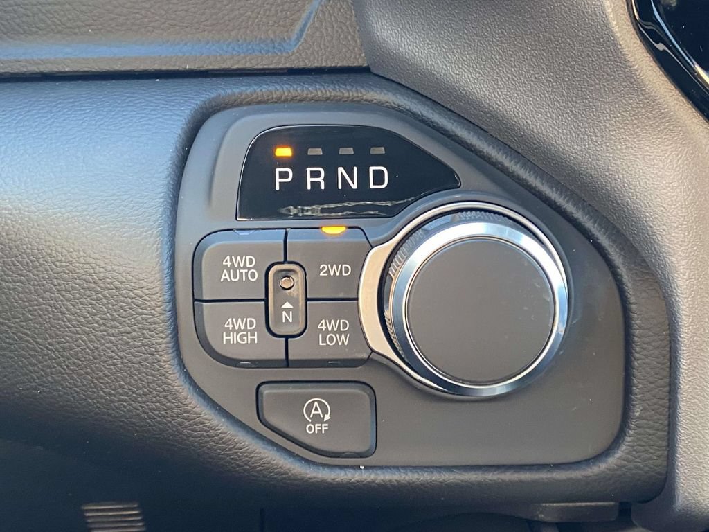 New 2026 RAM 1500 Big Horn AWD/4WD image 25
