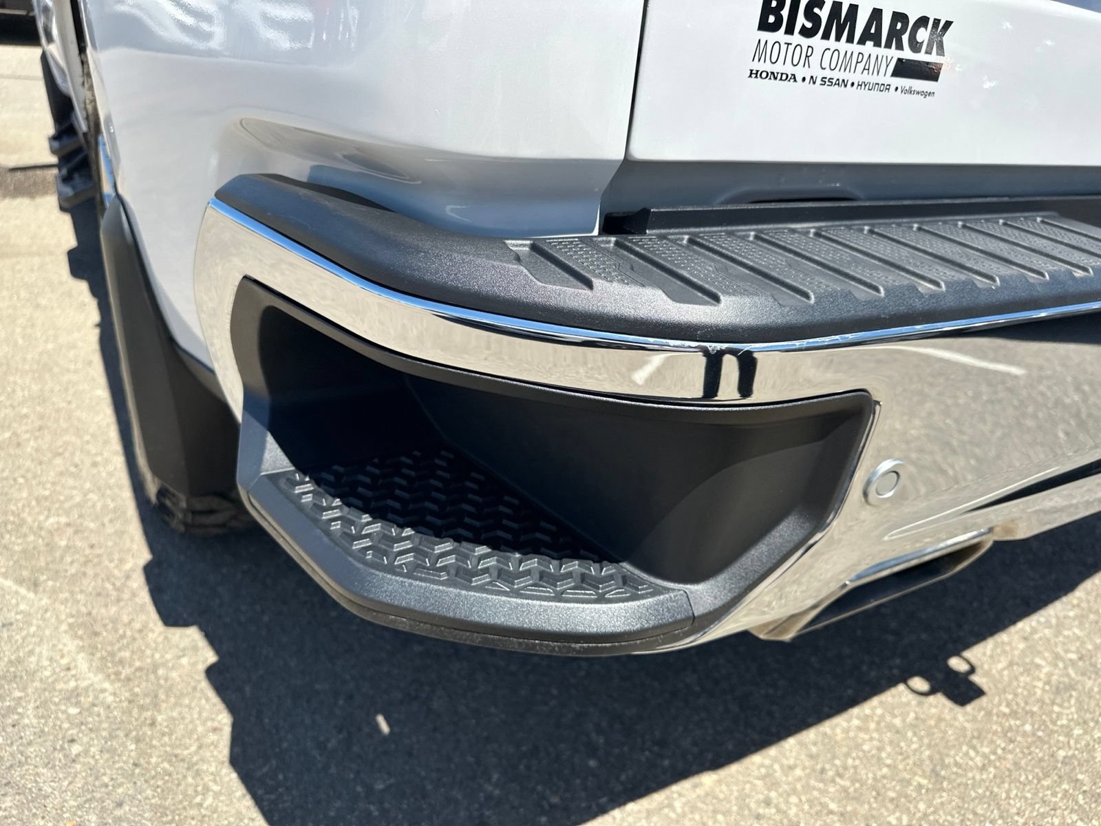 Used 2019 Chevrolet Silverado 1500 LTZ w/ LTZ Premium Package AWD/4WD image 7