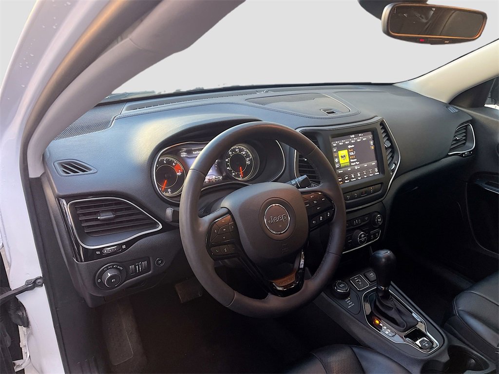 Used 2023 Jeep Cherokee Altitude Lux w/ Lux Elite Package image 9