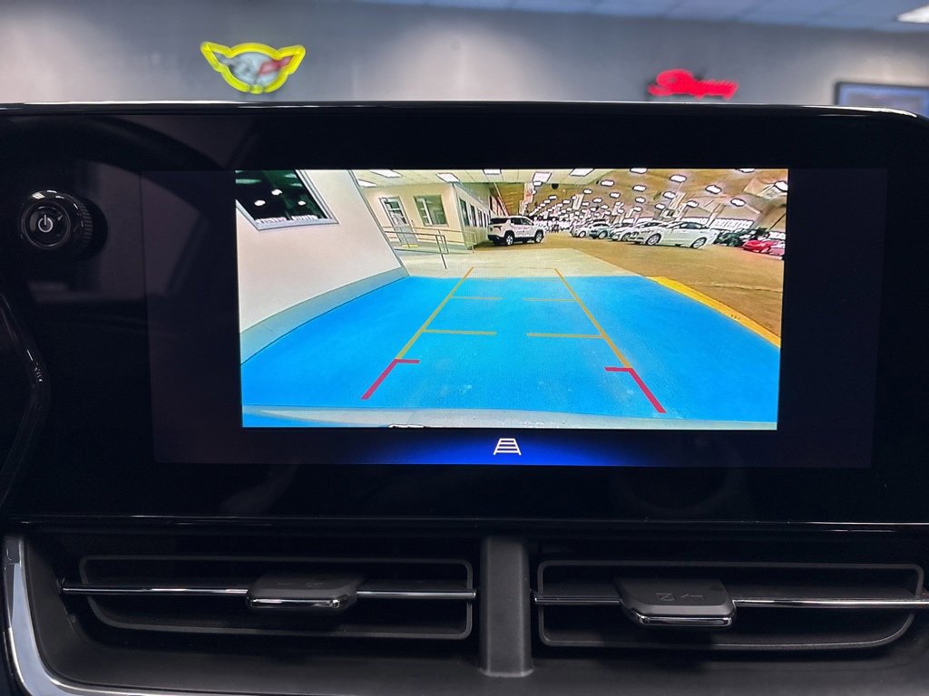 Certified 2025 Chevrolet Trax RS w/ Sunroof Package image 31