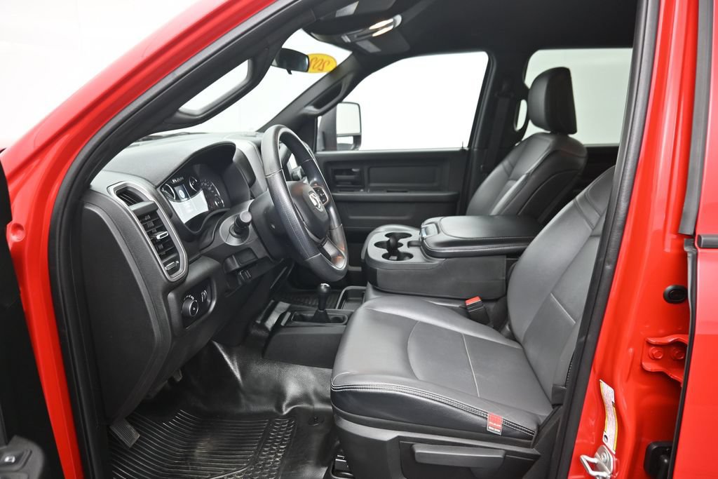 Used 2024 RAM 3500 Tradesman AWD/4WD image 9