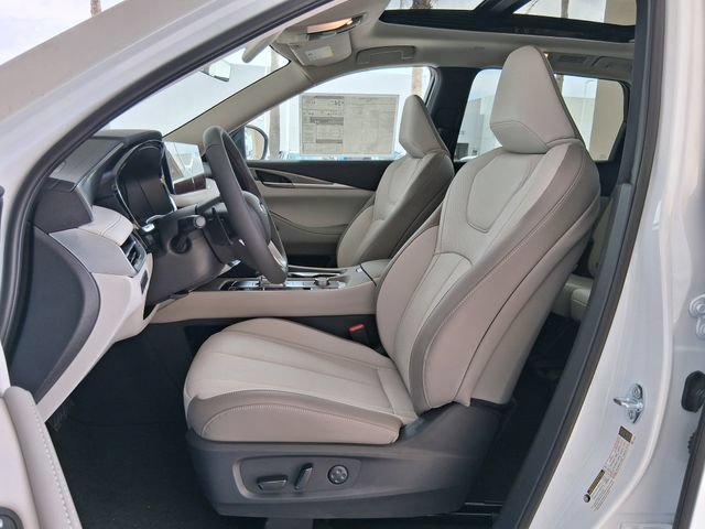 New 2027 INFINITI QX60 Pure w/ Cargo Package FWD image 17