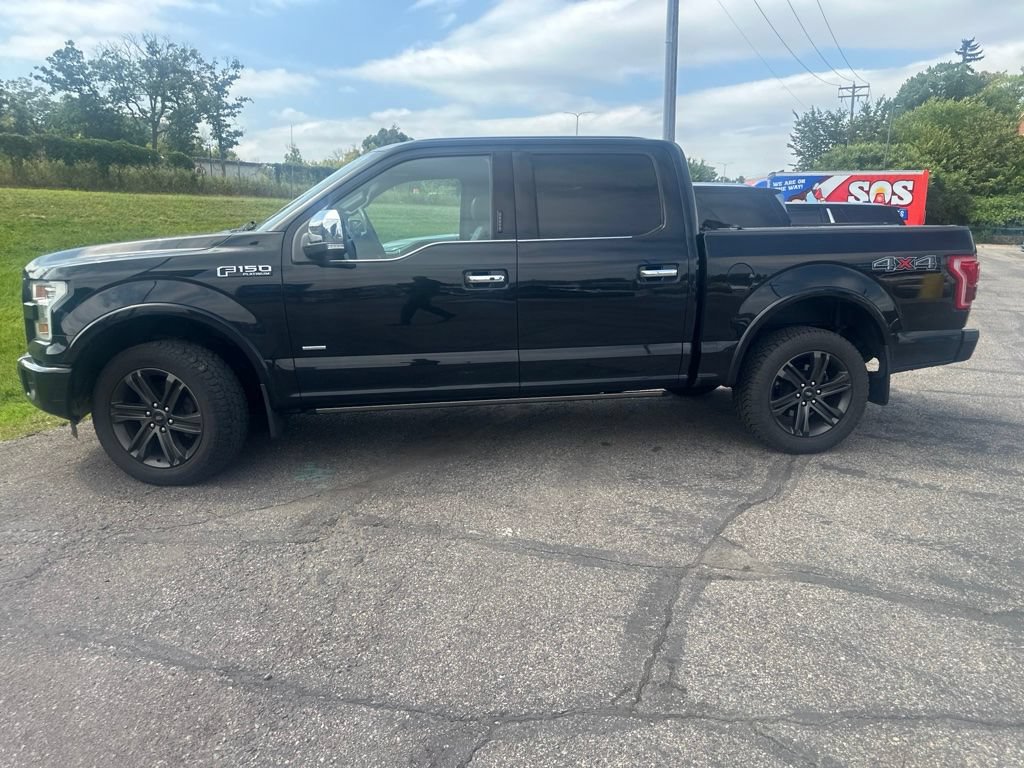 Used 2016 Ford F150 Platinum w/ Equipment Group 701A Luxury AWD/4WD image 23