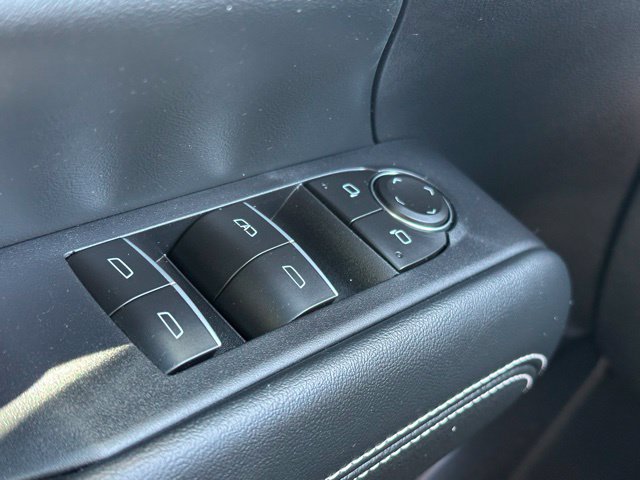 Used 2026 GMC Terrain Denali AWD/4WD image 17