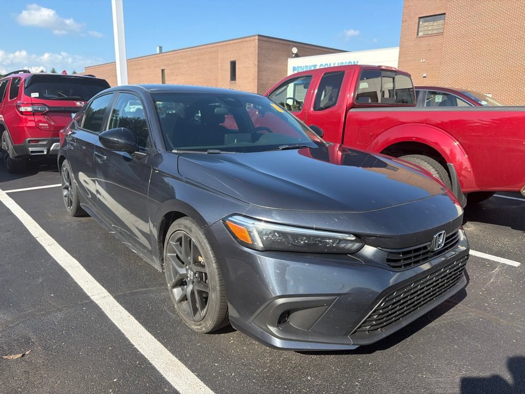 Used 2023 Honda Civic Sport image 4