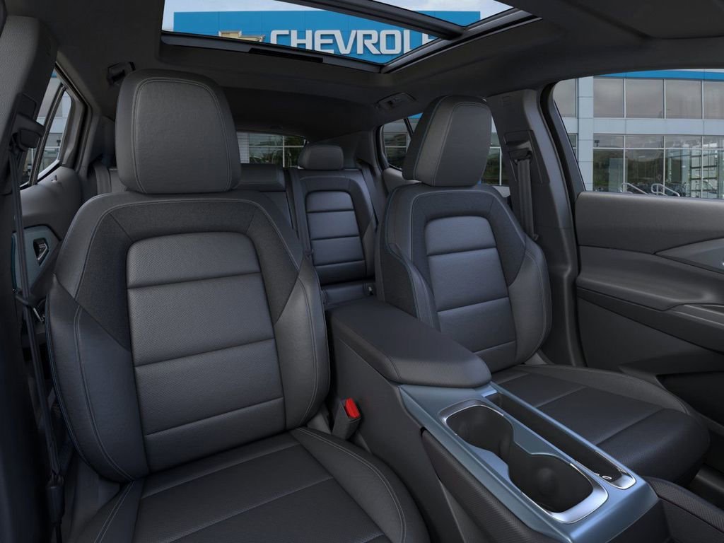 New 2026 Chevrolet Equinox EV LT w/ Convenience Package II AWD/4WD image 16
