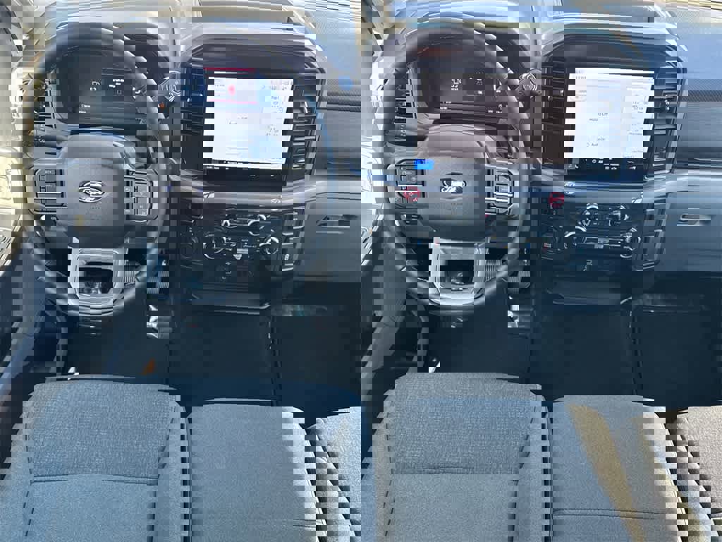 Used 2025 Ford F150 XLT w/ Equipment Group 301A Standard image 19