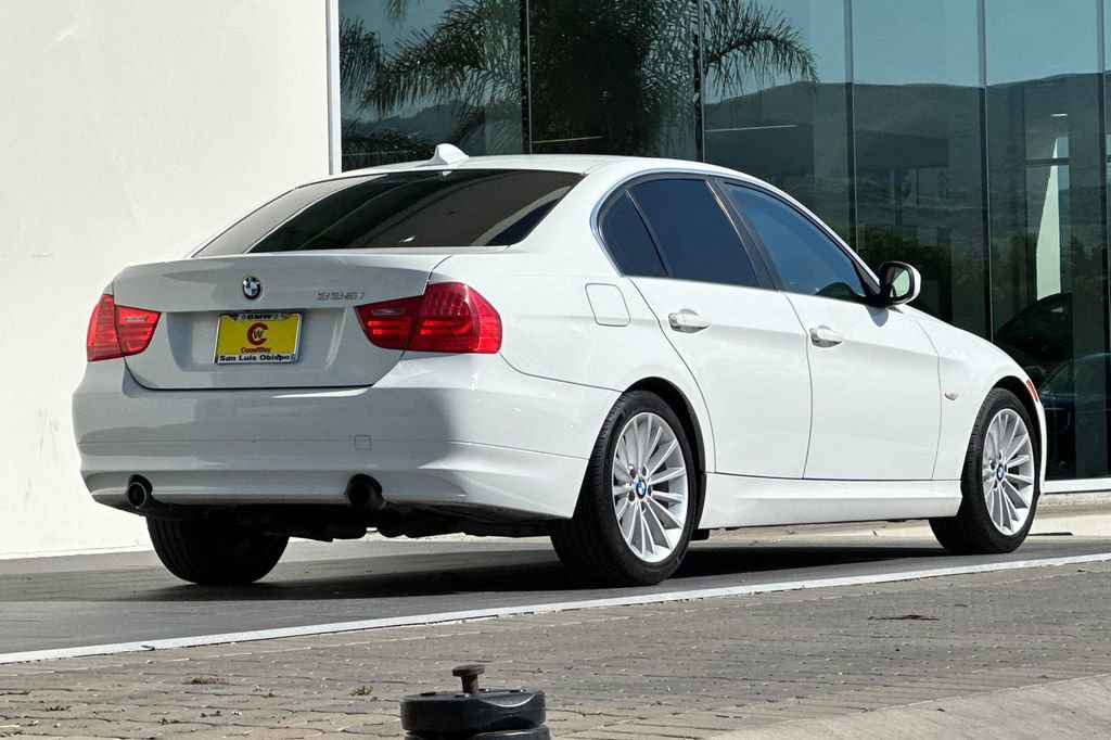 Used 2011 BMW 335i Sedan RWD image 3