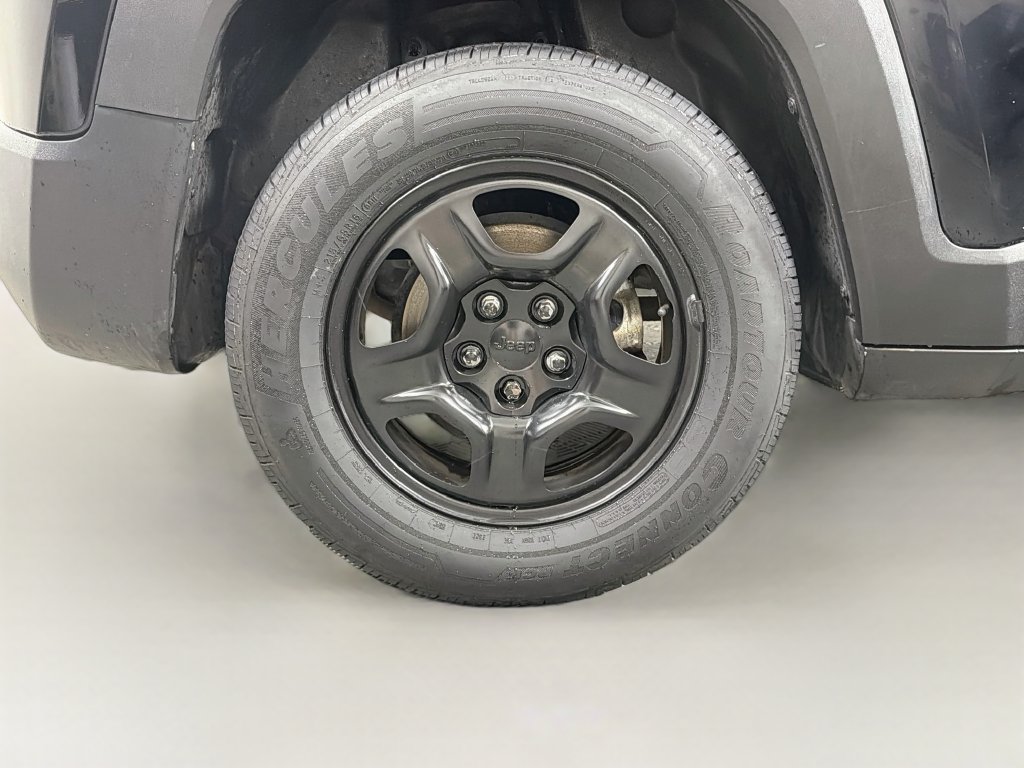 Used 2020 Jeep Renegade Sport FWD image 31
