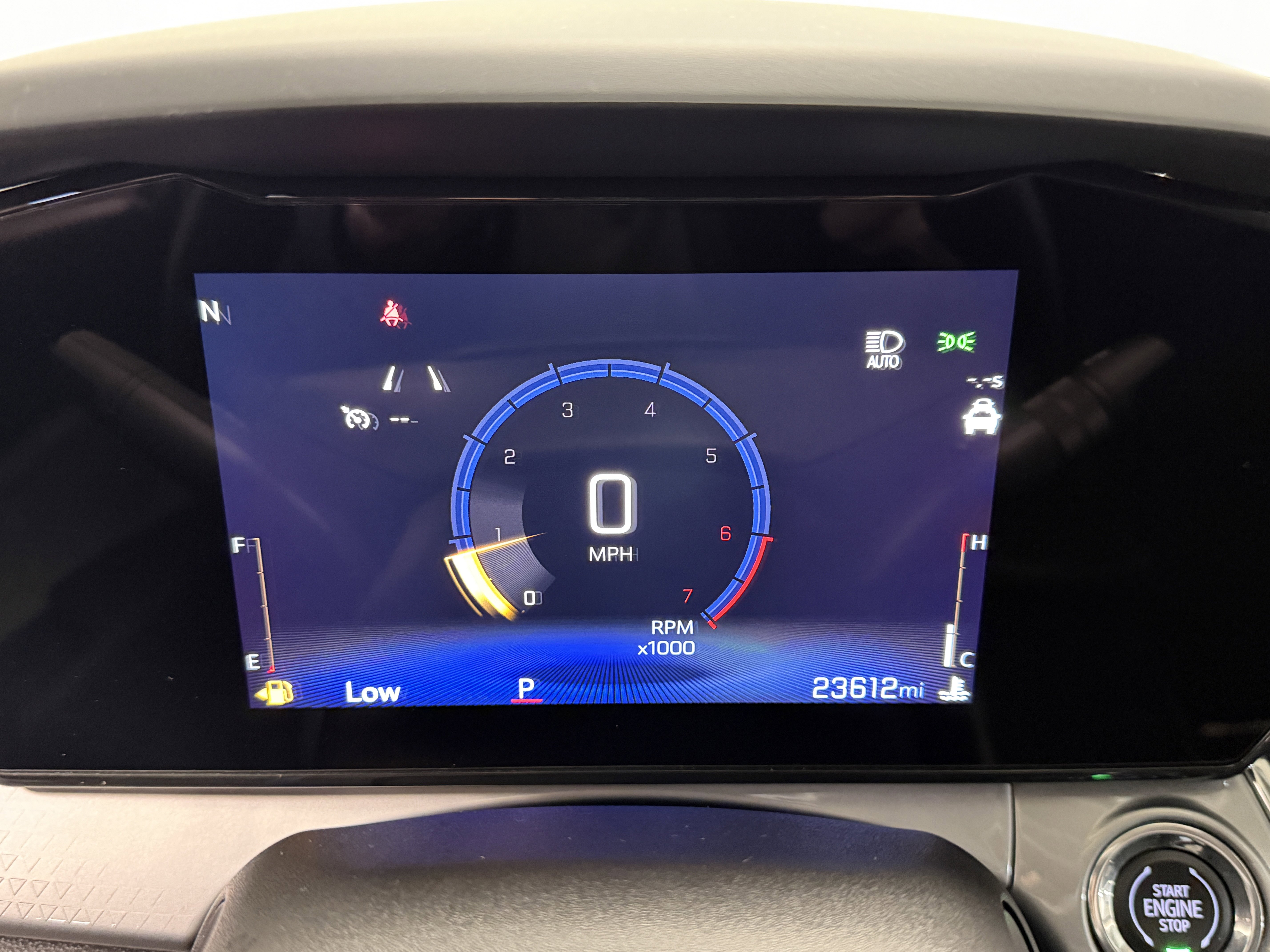 Used 2024 Chevrolet Trax LT w/ LT Convenience Package image 19