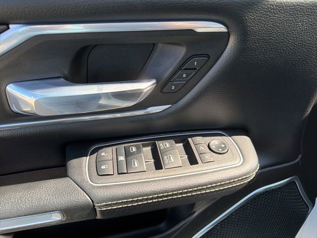 Used 2022 RAM 1500 Laramie AWD/4WD image 21