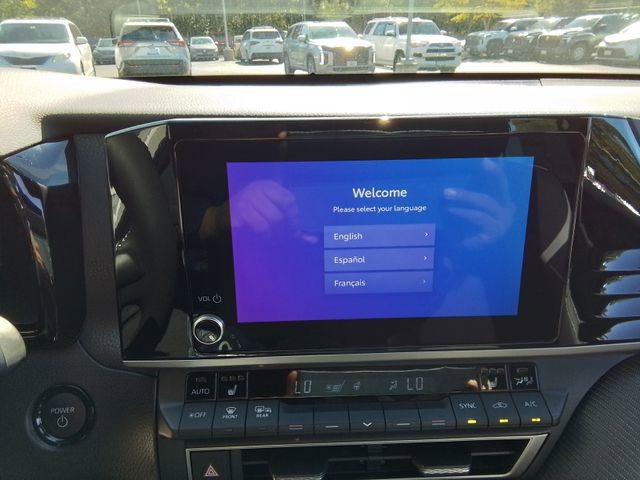 New 2026 Toyota Camry SE image 13