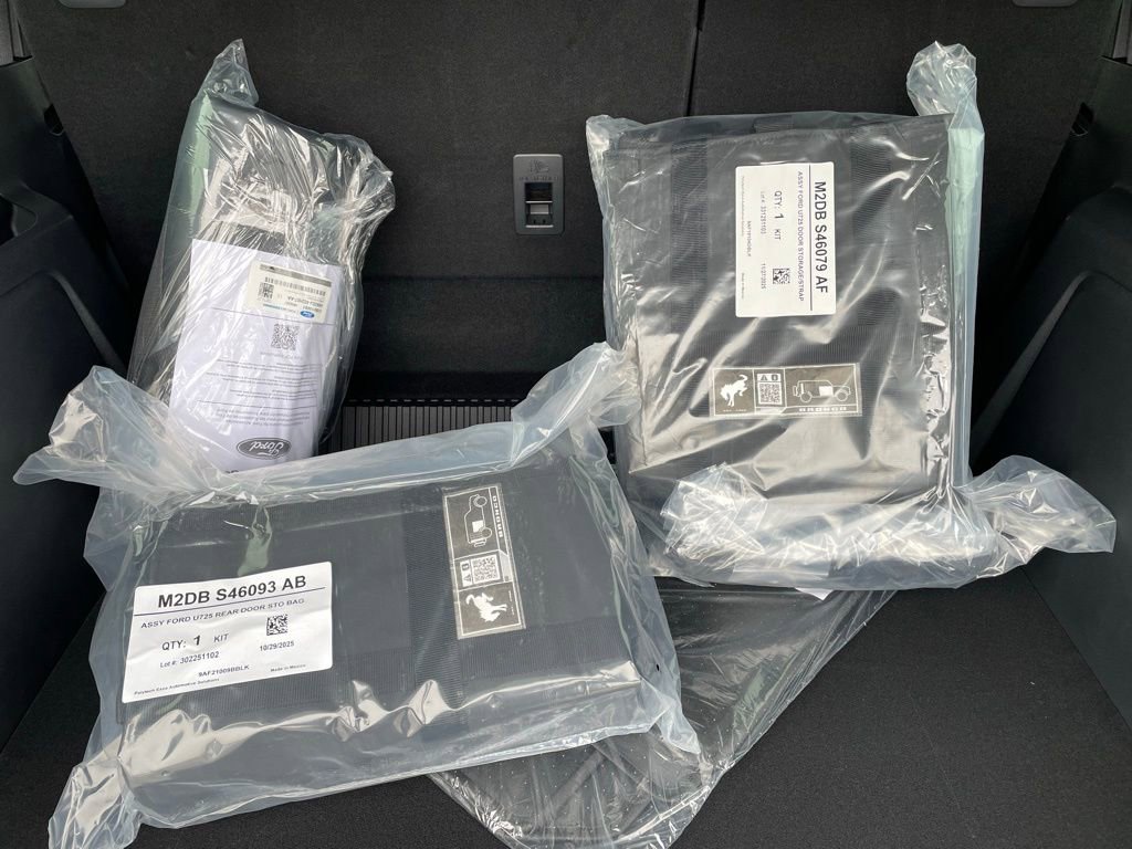 New 2025 Ford Bronco Badlands image 23