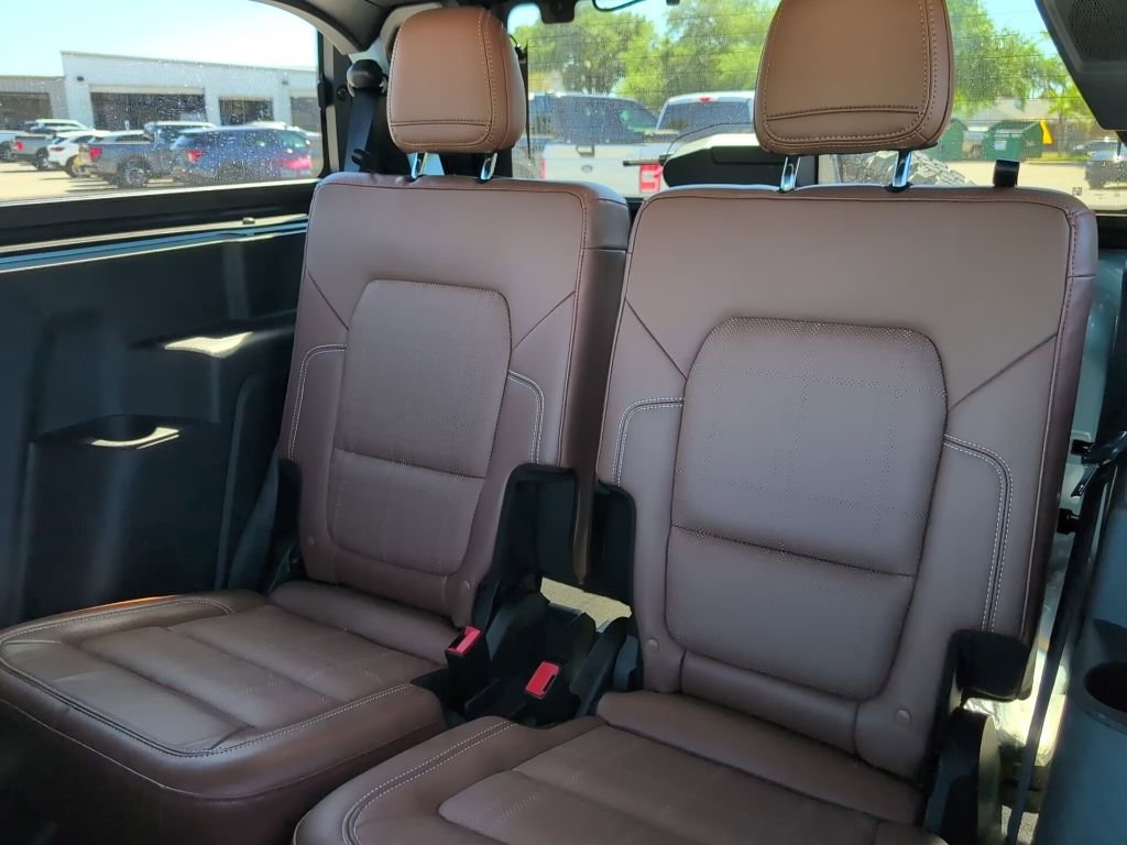 Certified 2024 Ford Bronco Heritage Edition image 11