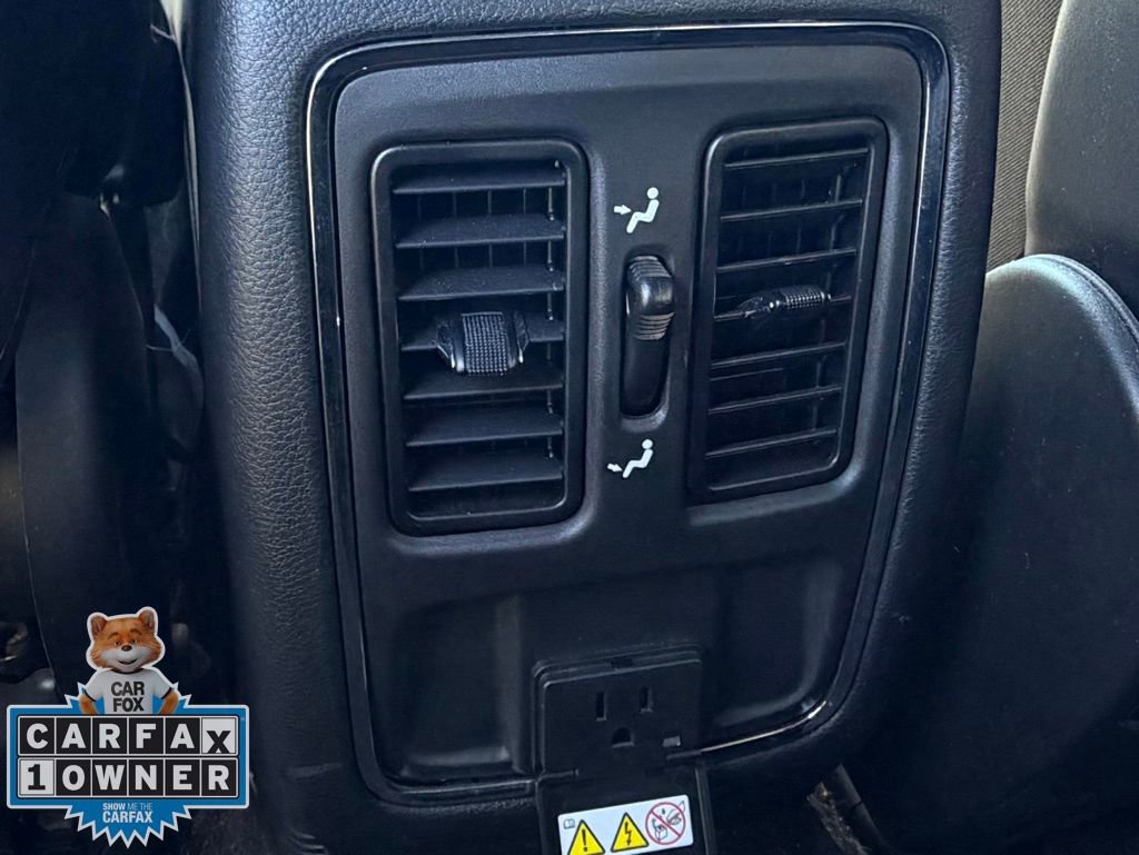 Used 2022 Jeep Grand Cherokee Laredo X image 28