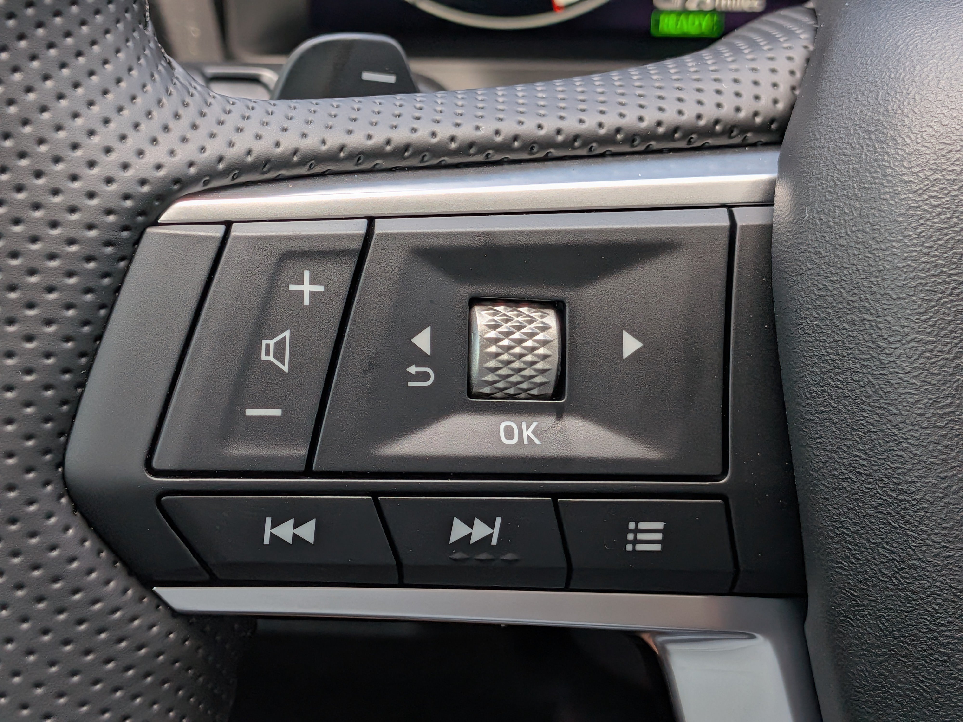 New 2026 Nissan Rogue SL AWD/4WD image 25