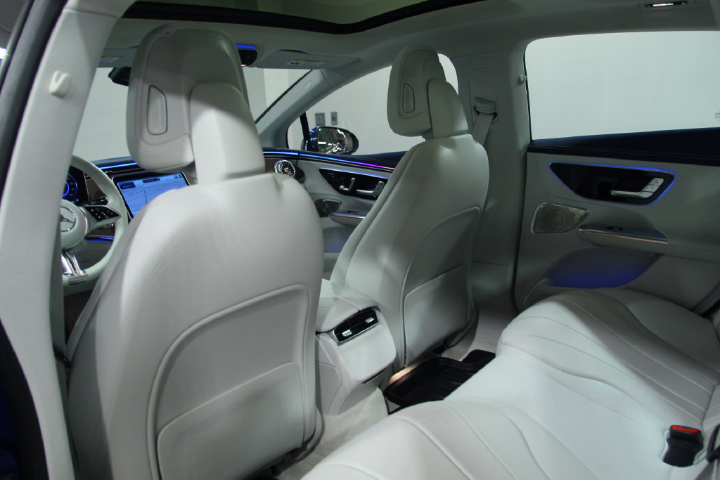 Certified 2023 Mercedes-Benz EQE 350+ 4MATIC Sedan image 28