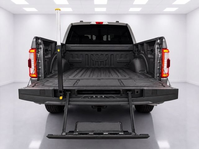 Used 2022 Ford F150 Lariat w/ Equipment Group 502A High AWD/4WD image 10