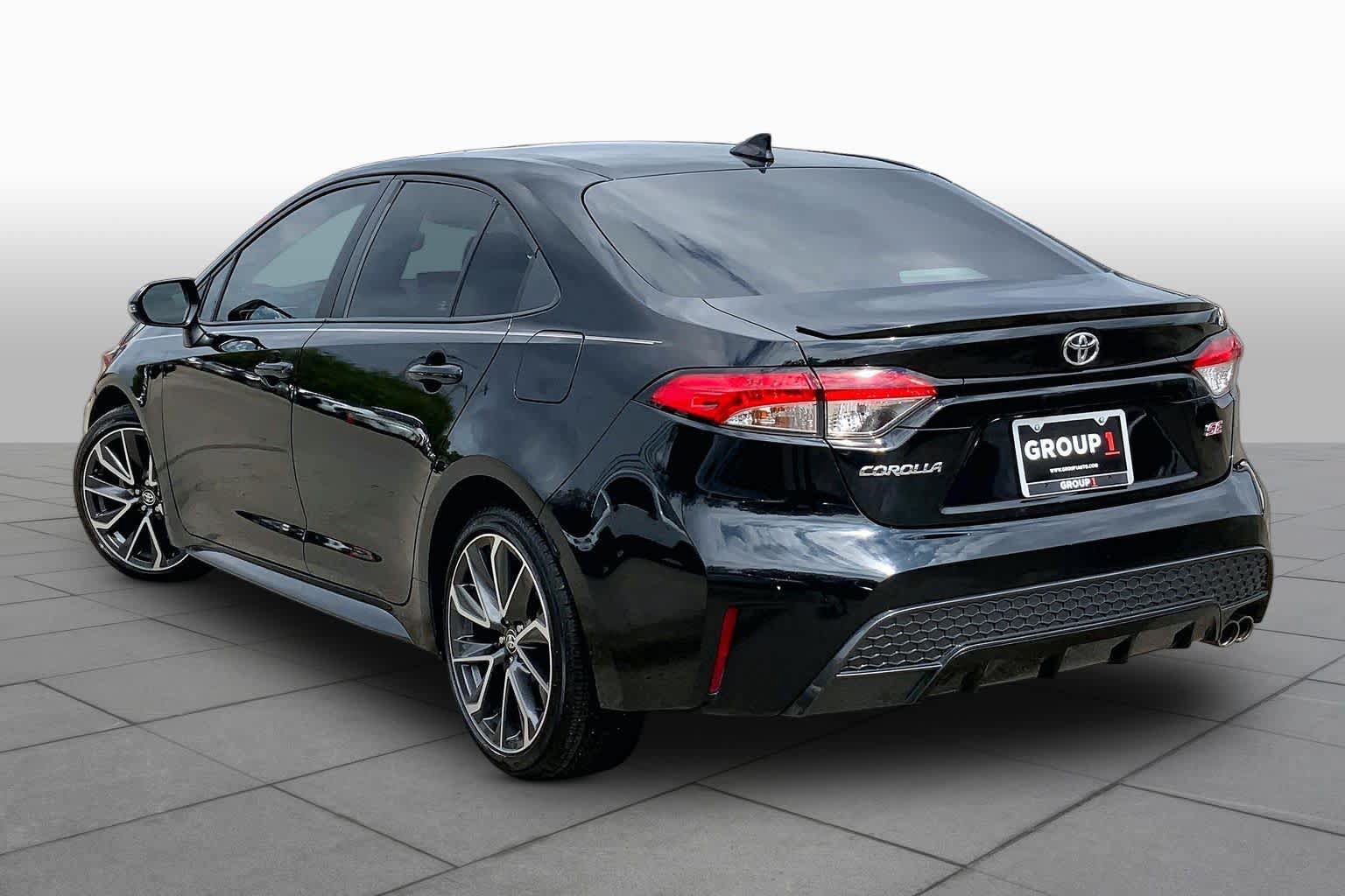 Used 2020 Toyota Corolla SE FWD image 12
