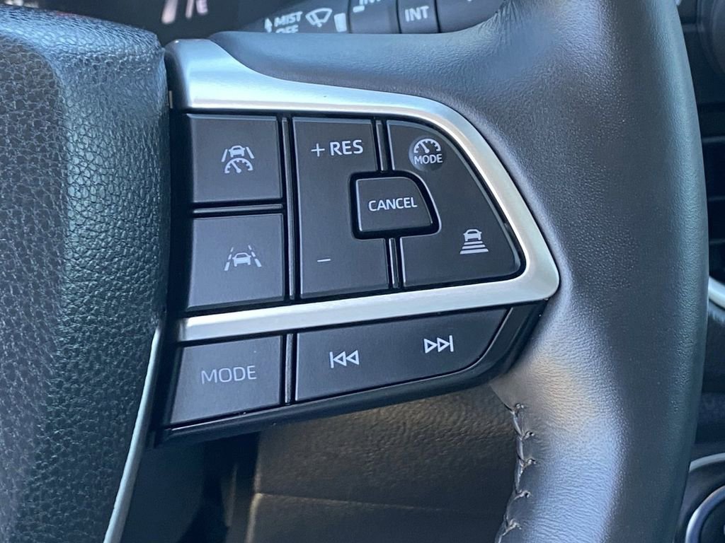 Certified 2024 Toyota Grand Highlander XLE image 27