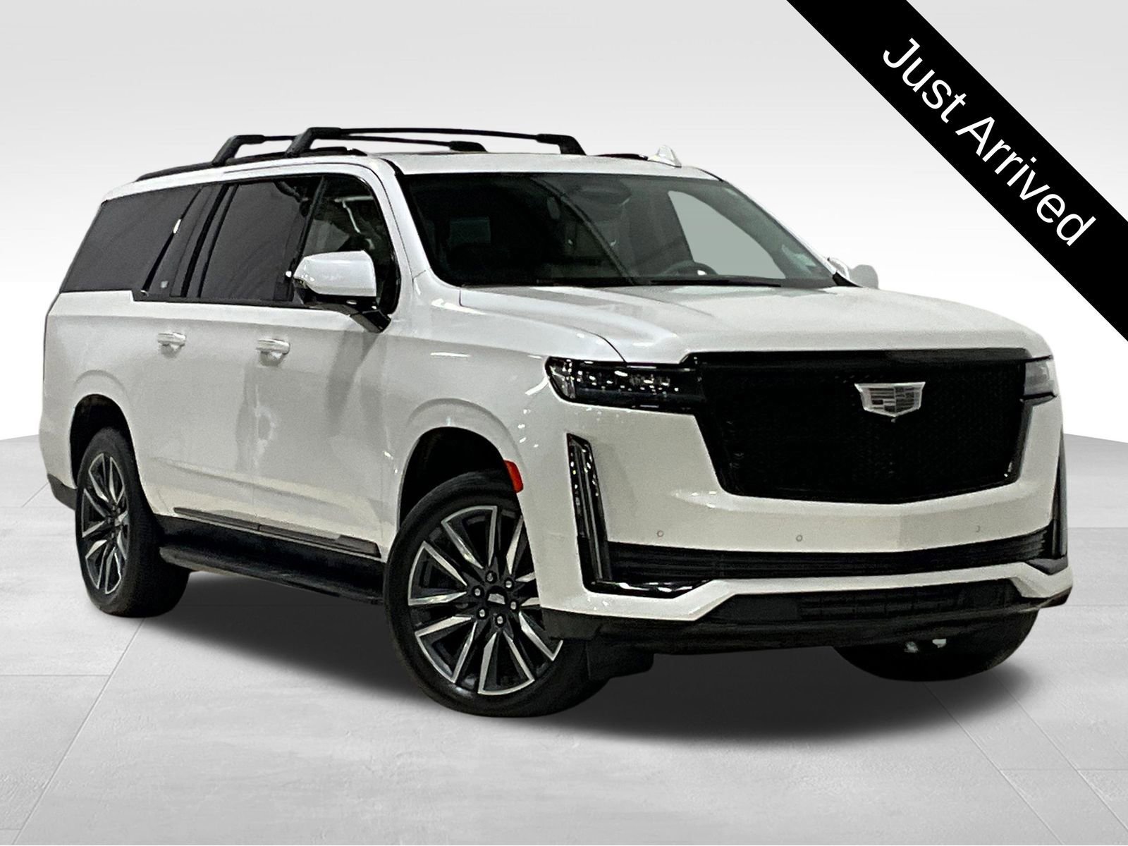 Used 2021 Cadillac Escalade ESV Sport Platinum w/ Heavy-Duty Trailer Package AWD/4WD image 1