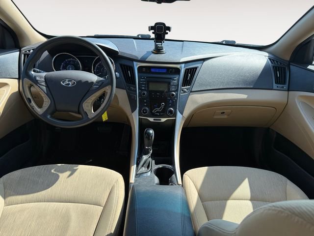 Used 2012 Hyundai Sonata GLS w/ Popular Equipment Pkg FWD image 10