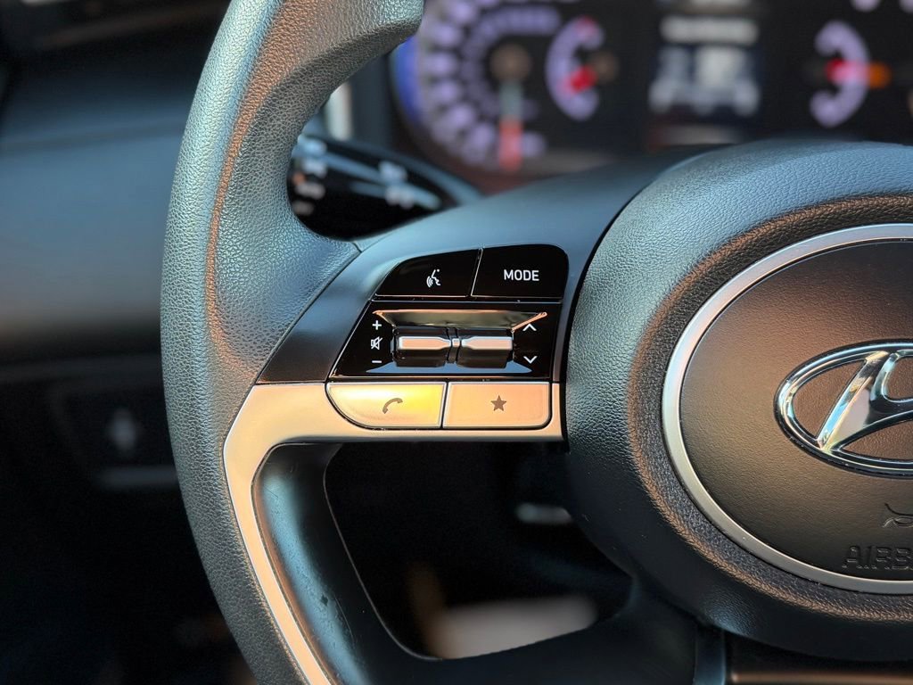 Used 2022 Hyundai Santa Cruz SEL image 9