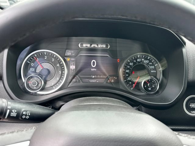 Used 2025 RAM 1500 Big Horn AWD/4WD image 10
