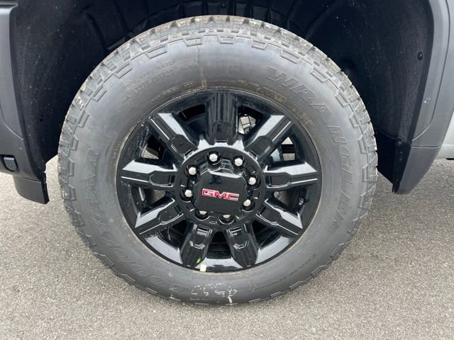 New 2026 GMC Sierra 3500 AT4 image 35