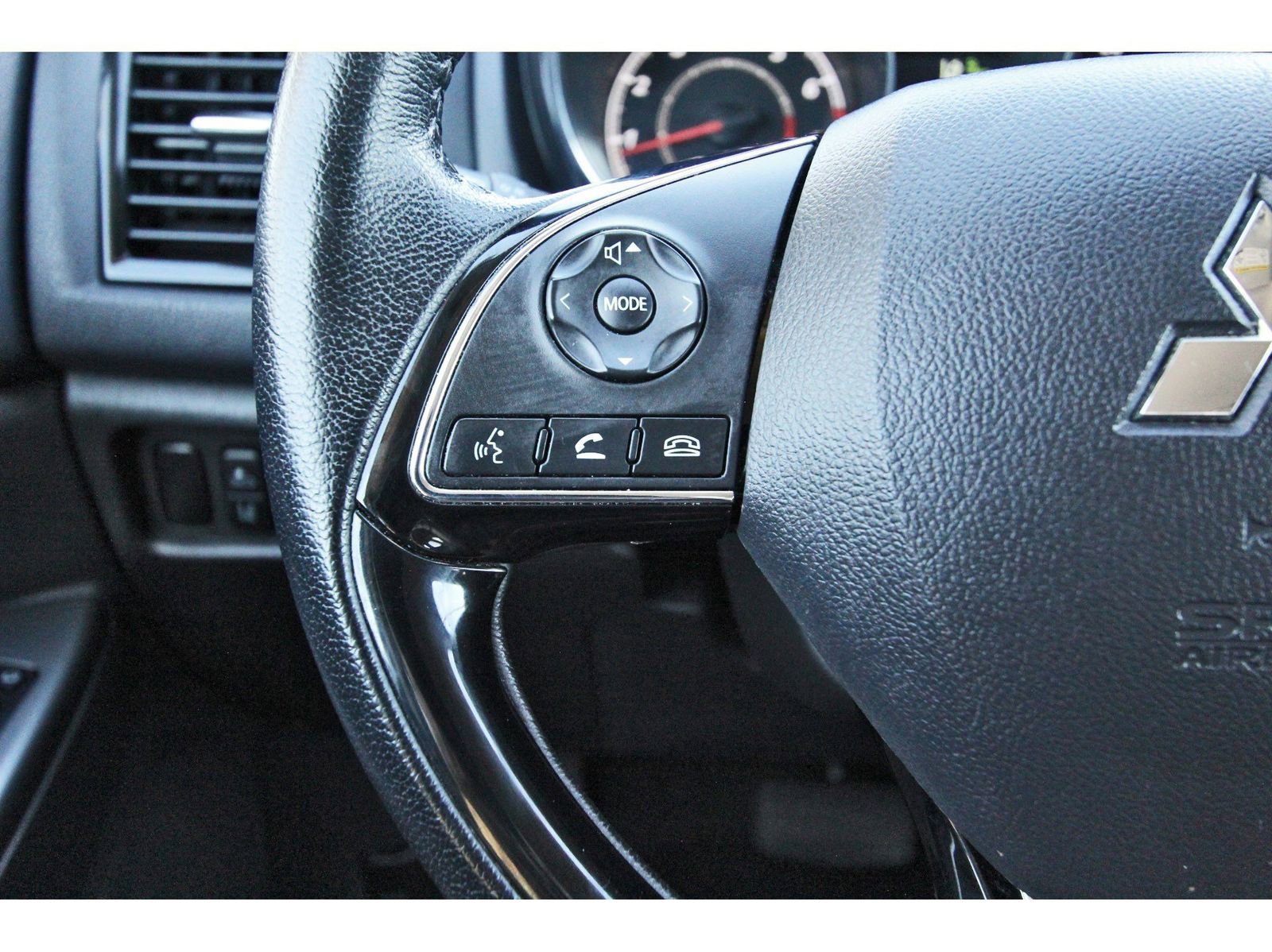 Used 2024 Mitsubishi Outlander Sport LE image 14